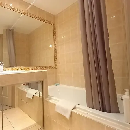 Апартаменты Marine Les Pins *